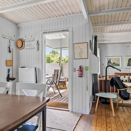 度假居 2 Bedroom In *