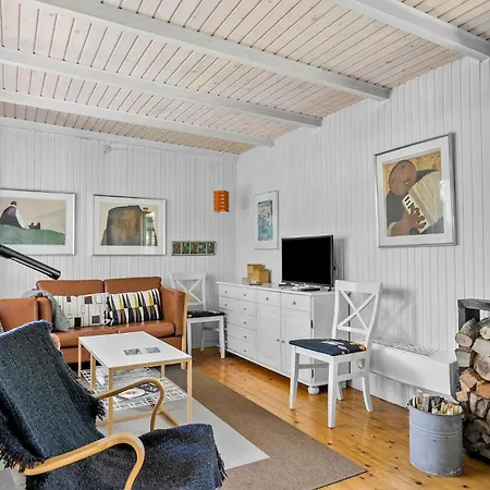 2 Bedroom In Samso