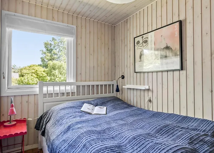 2 Bedroom In Semesterbostad *