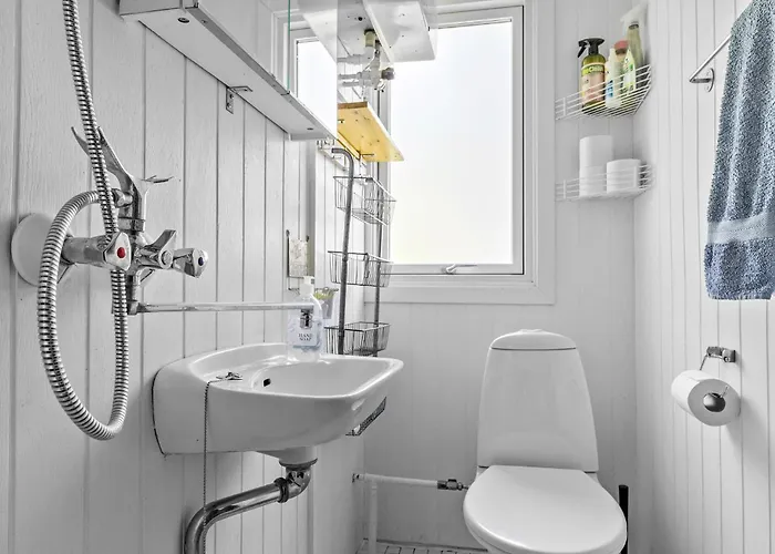 2 Bedroom In Semesterbostad *