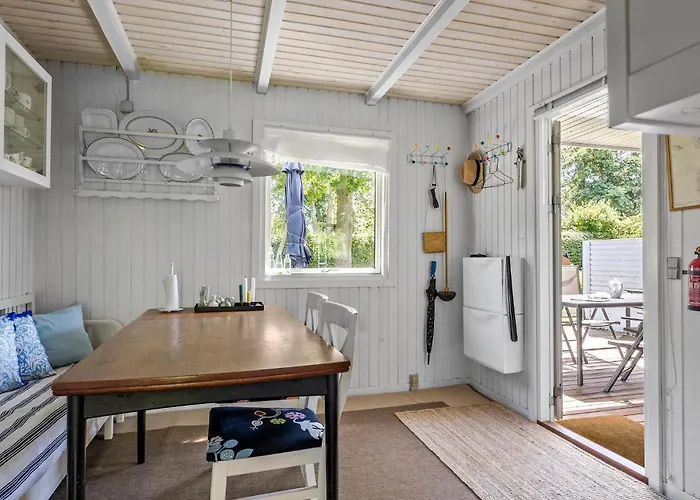 Semesterbostad 2 Bedroom In Samsø